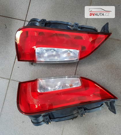 Levé zadní světlo 1ST945095D